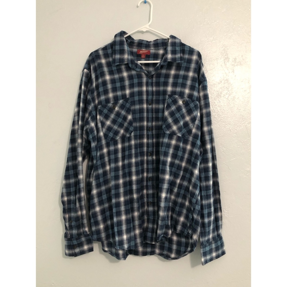 Men’s Arizona Jean Co. button up shirt